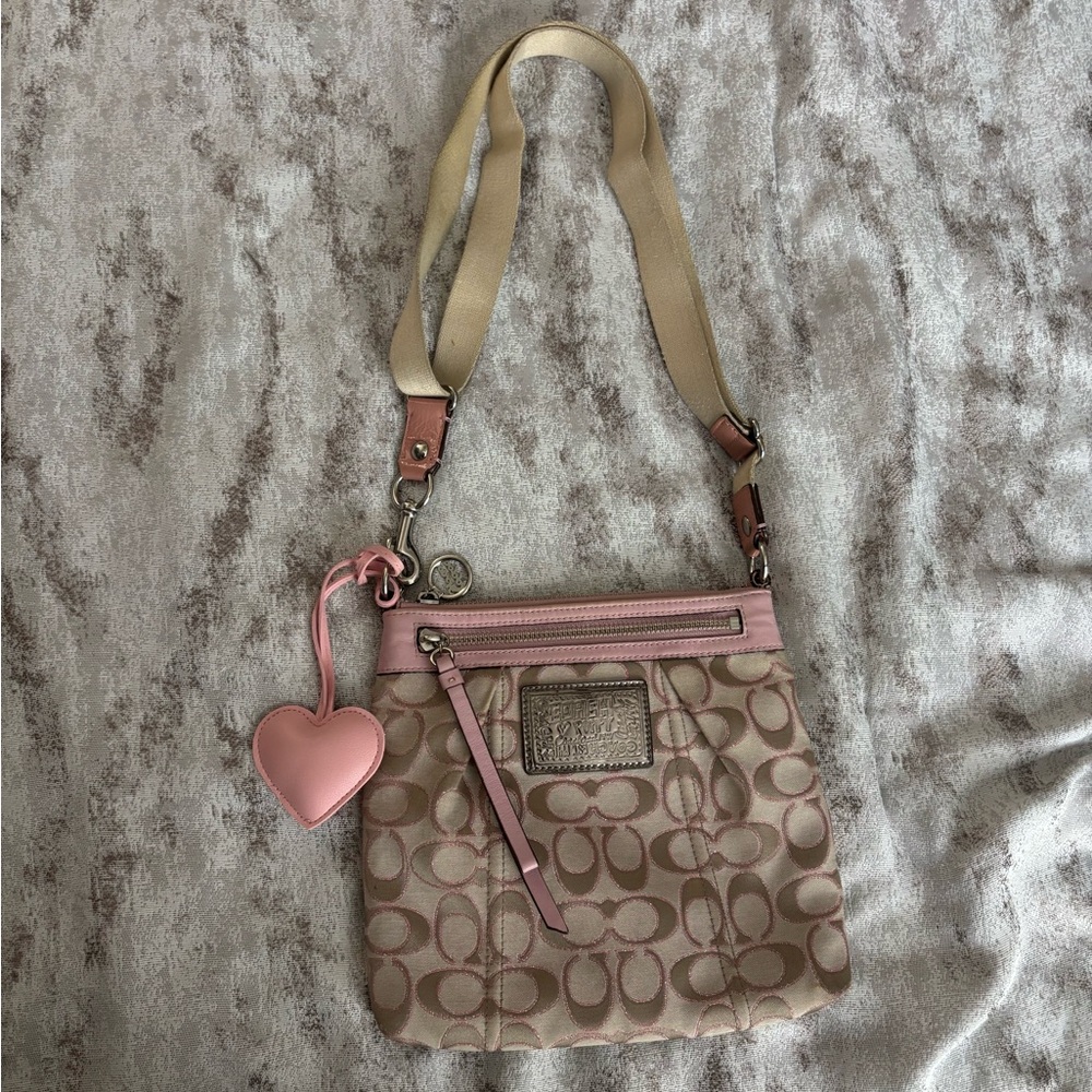 Vintage Pink Coach Poppy bag 🩷